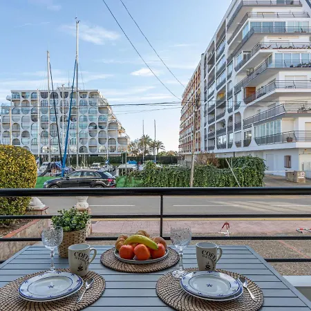 Port Salins By Interhome